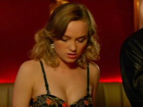 Кира Софиа Каре секси – Heiter bis tödlich — Morden im Norden s04e16 (2017)