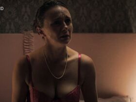 Герти Драссль секси – Дамочки-мещанки s01e06 (2014) #5