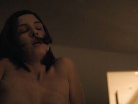 Мартина Эбм голая – Дамочки-мещанки s01e09 (2014) #3