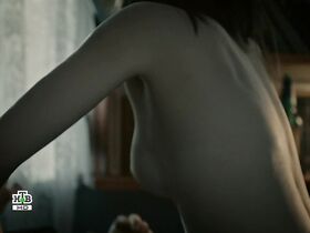 Яна Енжаева голая – Бесстыдники s01 (2017) #12