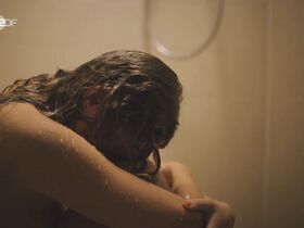 Шарлин Дец секси – SOKO Koln s21e03 (2022) #6