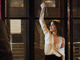 Наталия Авелон секси – Ничего особенного s02e05 (2021) #6