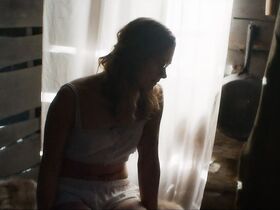 Криста Косонен голая – The Midwife (Katilo) (2015) #16