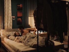 Йозефина Пройсс секси – Ничего особенного s02e03 (2021) #6