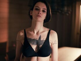 Паулина Андреева секси – Метод s02e13 (2021) #3