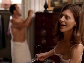 Карла Гуджино секси, Лесли Бибб секси, Перри Ривз секси – Антураж s03e16 (2007) #10