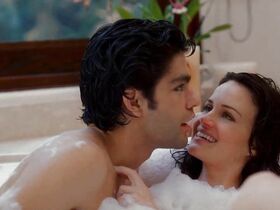 Карла Гуджино секси, Лесли Бибб секси, Перри Ривз секси – Антураж s03e16 (2007) #2