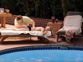 Карла Гуджино секси, Лесли Бибб секси, Перри Ривз секси – Антураж s03e16 (2007) #6