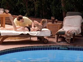 Карла Гуджино секси, Лесли Бибб секси, Перри Ривз секси – Антураж s03e16 (2007) #7