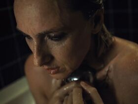 Рут Бекар голая – Скрытое s02e07 (2020) #4