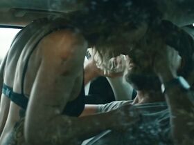 Рут Бекар голая – Скрытое s02e07 (2020) #8