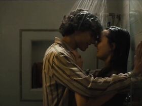 Кейтлин Дивер секси – Beautiful Boy (2018)