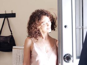 Линда Харди секси – Завтрашний день — наш s01 (2017) #13