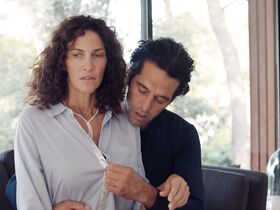 Линда Харди секси – Завтрашний день — наш s01 (2017) #39