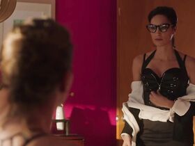 Маримар Вега секси, Мэриэл Молино секси, Фабиола Кампоманес секси – Игра ключей s01e07-10 (2019) #13