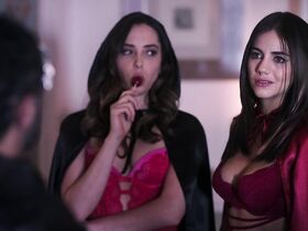 Маримар Вега секси, Мэриэл Молино секси, Фабиола Кампоманес секси – Игра ключей s01e07-10 (2019) #43