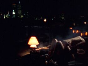 Мередит Снайдер голая – Habit (1995) #10