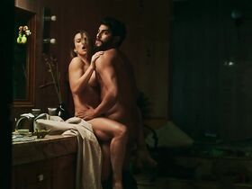 Эла Вельден голая, Фабиола Кампоманес секси, Майте Перрони Беорлеги секси, Маримар Вега секси – Игра ключей s01e01-03 (2019) #13