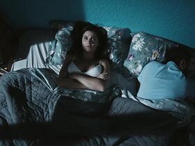 Эла Вельден голая, Фабиола Кампоманес секси, Майте Перрони Беорлеги секси, Маримар Вега секси – Игра ключей s01e01-03 (2019) #14