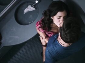 Эла Вельден голая, Фабиола Кампоманес секси, Майте Перрони Беорлеги секси, Маримар Вега секси – Игра ключей s01e01-03 (2019) #3