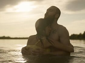 Варвара Шмыкова секси, Ирина Носова секси – Чики s01e06 (2020) #4