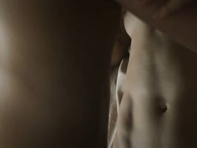 Ирина Горбачёва голая, Варвара Шмыкова голая – Чики s01e07 (2020) #11