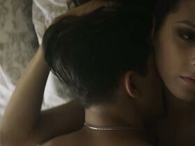 Ирина Горбачёва голая, Варвара Шмыкова голая – Чики s01e07 (2020) #12