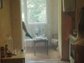 Ирина Горбачёва голая, Варвара Шмыкова голая – Чики s01e07 (2020) #6