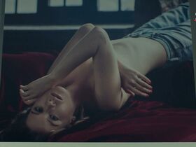 Дарья Мороз секси, Ирина Старшенбаум секси – Содержанки s02e05 (2020) #4