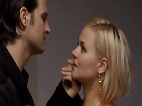 Юстина Павличка голая – Касательно преступлений s01e04 (2010) #1