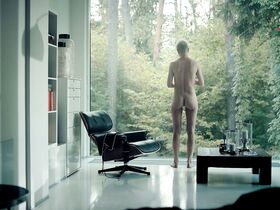 Дарья Мороз голая, Сабина Ахмедова голая – Содержанки s02e02 (2020)