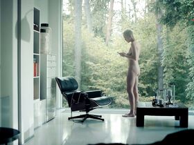 Дарья Мороз голая, Сабина Ахмедова голая – Содержанки s02e02 (2020) #4