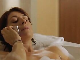 Валери Бенгиги голая – Как ты прекрасен! (2006) #4