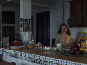 Ана Валерия Бесерриль голая – Дочери Абриль (2017) #6