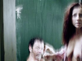 Шарни Винсон голая, Симона Бьюкэнэн голая – Patrick (2013) #3