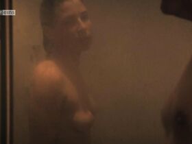 Мартина Эбм голая – Дамочки-мещанки s01e05 (2015)